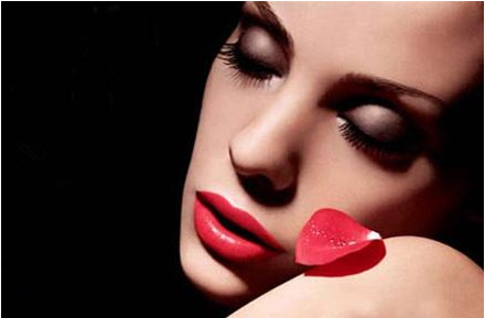 女人氣虛怎么辦?中醫(yī)推薦4款補(bǔ)氣養(yǎng)血藥膳方