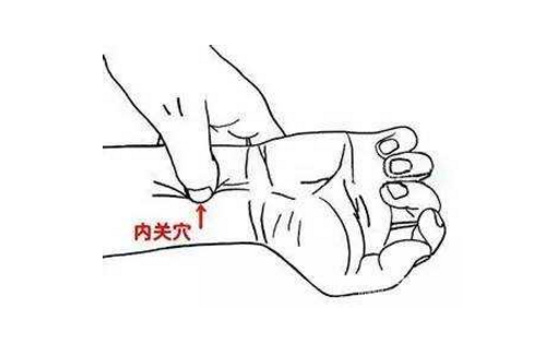 總是打嗝可能是這些疾病的征兆,教你6個生活小妙招快速止嗝! 日常止嗝的5個小技巧